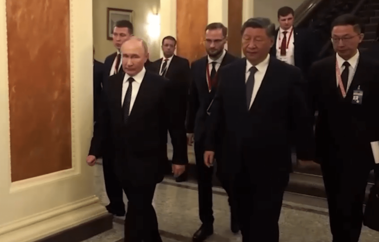 Ушаков: визит Путина в Китай станет самым длительным за последнее время