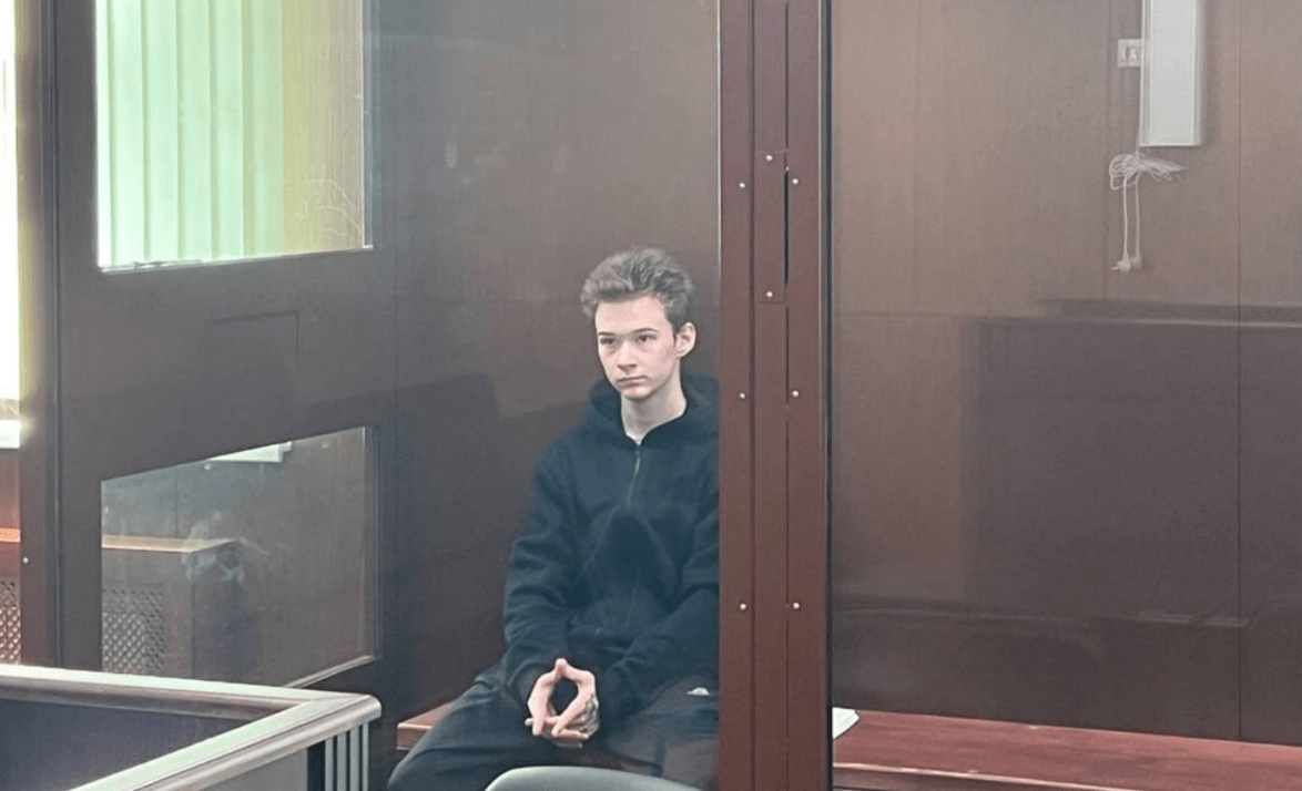 Сын Купитмана из «Интернов» получил два года колонии за дропперство