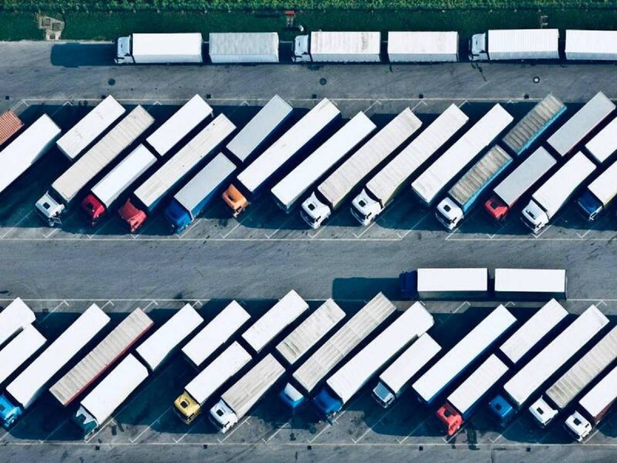 В России запретили продажу грузовиков Sitrak, Foton, FAW и Dongfeng