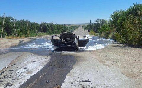 Три человека убиты при ударе по авто в Запорожской области