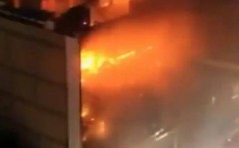 Около 60 человек погибли при пожаре в новом ТЦ иракского города Эль-Кут