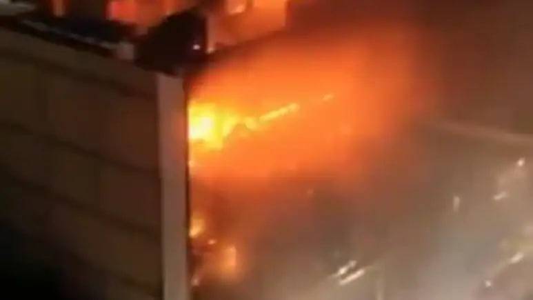 Около 60 человек погибли при пожаре в новом ТЦ иракского города Эль-Кут