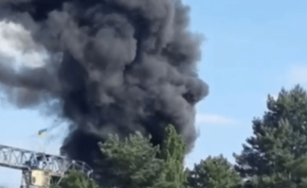 Киевтеплоэнерго: ТЭЦ-6 работает в штатном режиме, перебоев с электричеством нет