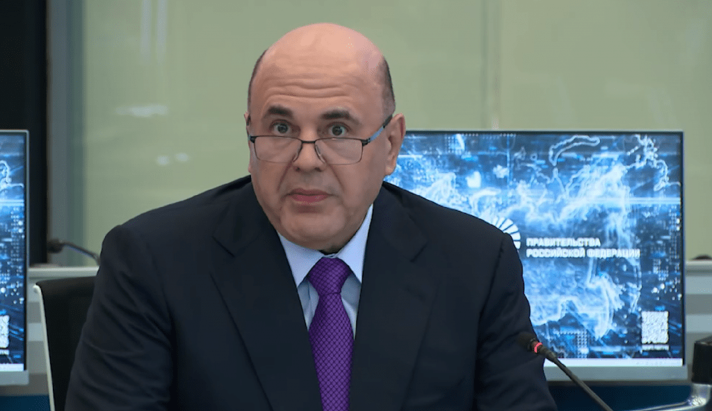 Мишустин поручил сделать российские машины дешевле