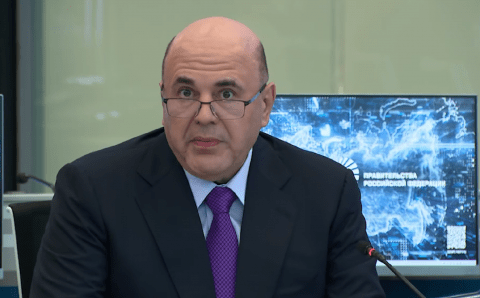 Мишустин поручил сделать российские машины дешевле