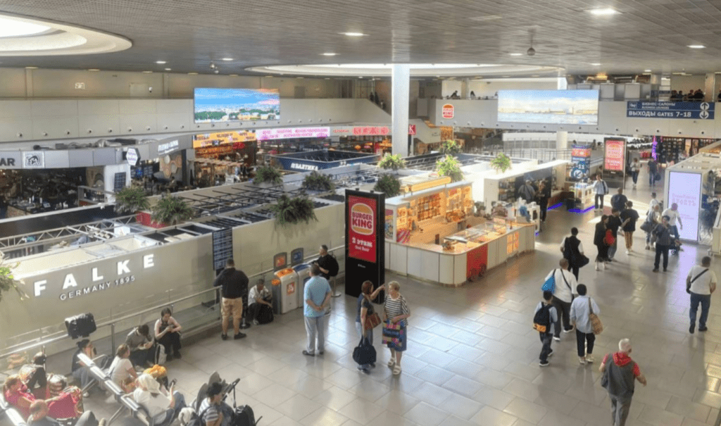 РЖД запустили дополнительный «Сапсан» на фоне отмены рейсов в Москву