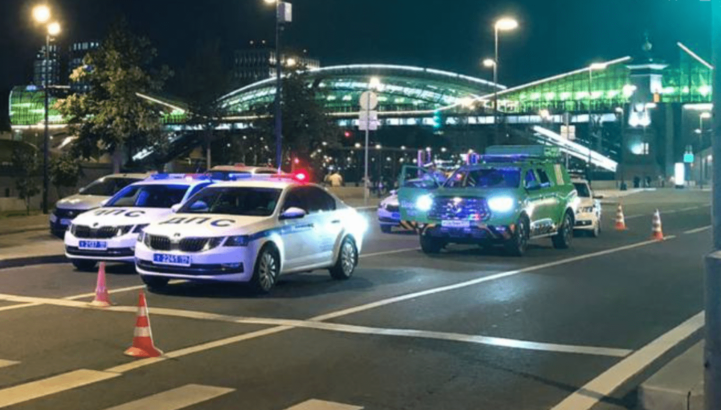 Водитель, въехавший в пешеходов в Москве, задержан, ему грозит тюрьма