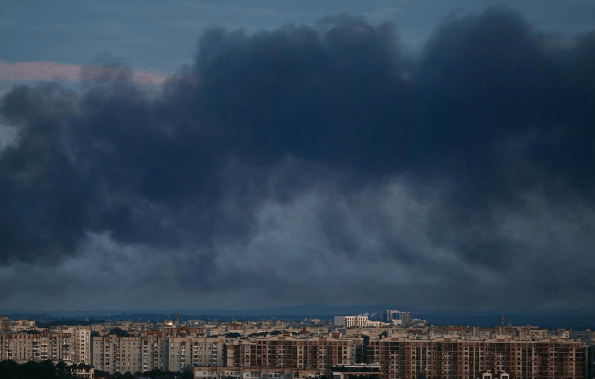 Мэр Львова подтвердил удар по «Электрону», где производили системы для ракет