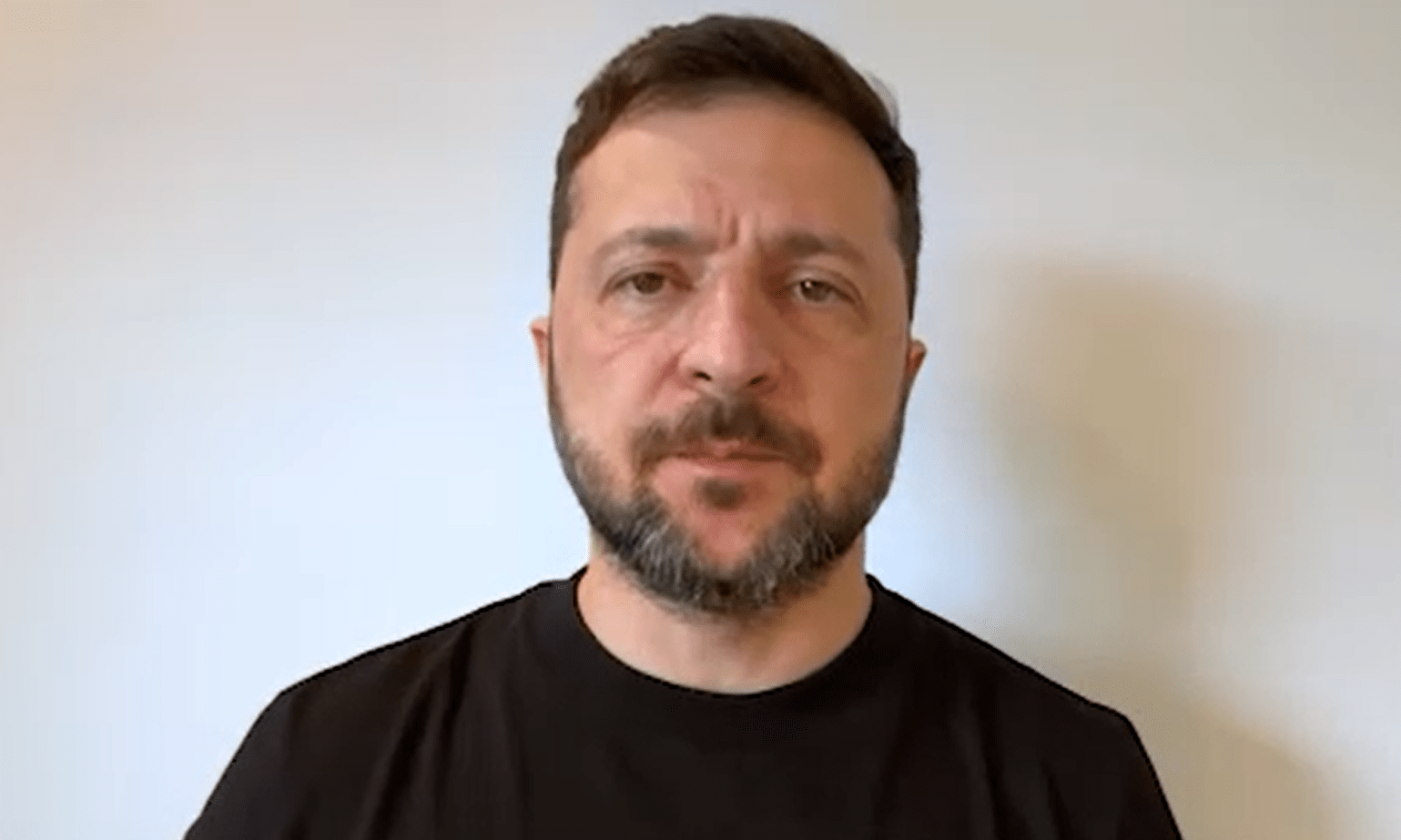 Зеленский поручил нарастить закупку дронов для ВСУ