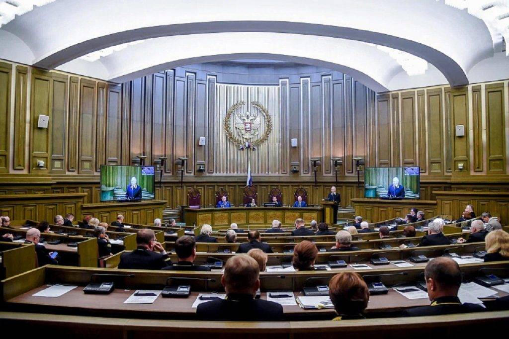 Председатель коллегии по экономическим спорам Иваненко стал и. о. главы ВС РФ