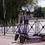 Дронов поручил разобраться с прокатными самокатами из-за сотен жалоб и ДТП
