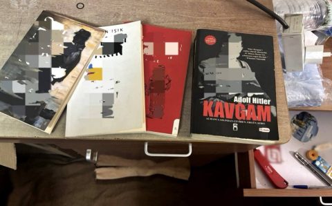 Моряк из Турции привез в Россию запрещенную книгу Гитлера