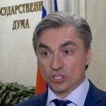 Как депутат Свинцов с ботами и анонимами в Сети «воевал»