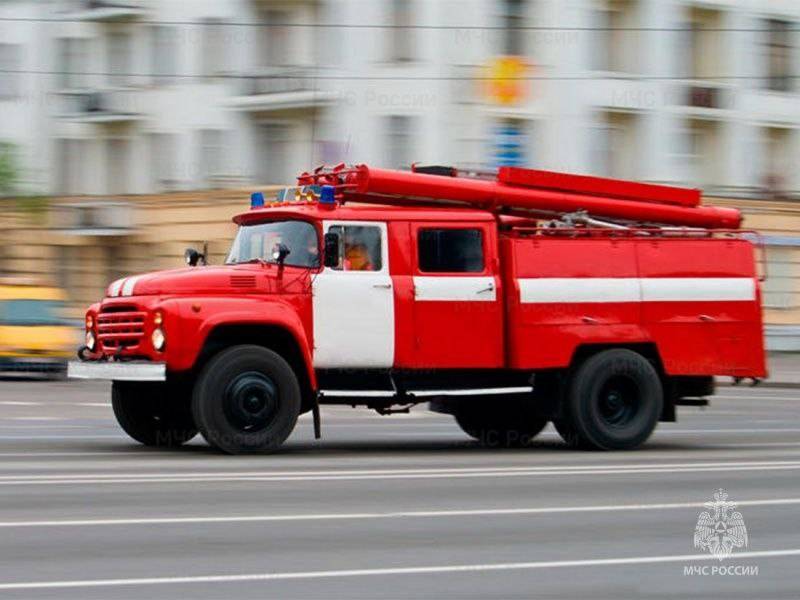 Пожарный пострадал, когда тушили атакованный объект ТЭК под Брянском
