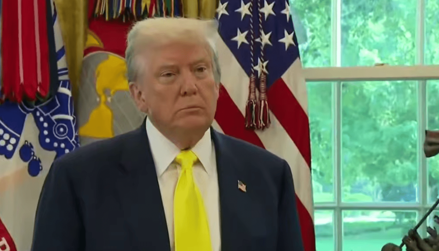 Трамп ответил на вопрос о новых санкциях против России