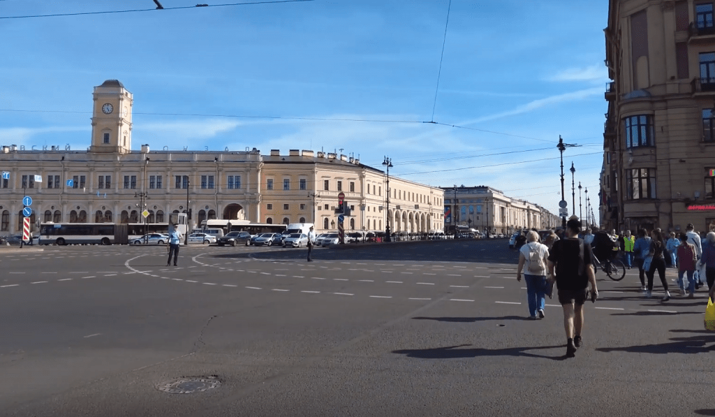 Названы улицы, которые перекроют в Петербурге с 6 августа