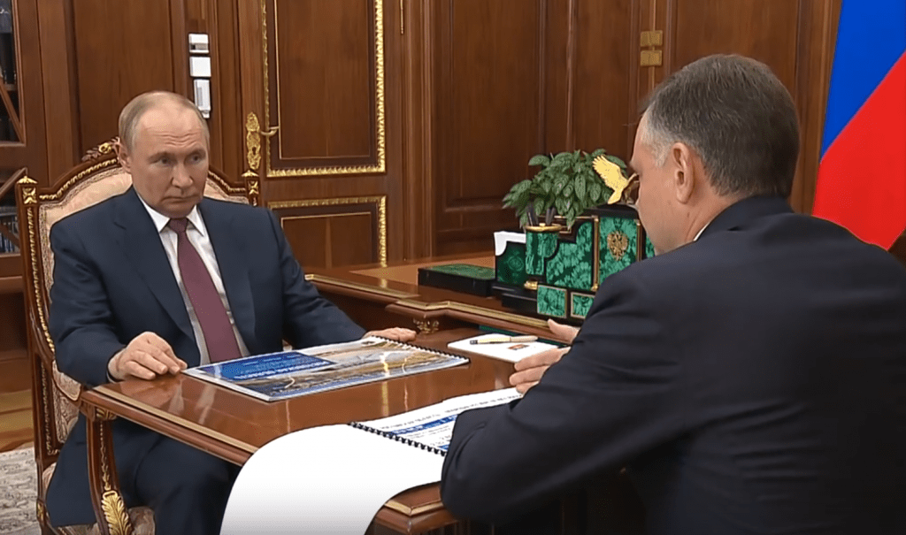 Путин поддержал идею спасти ростовских фермеров от разорения