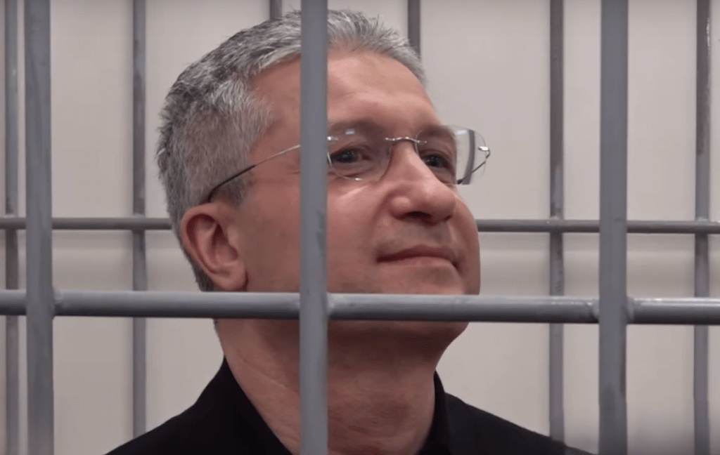 Генпрокуратура требует отобрать у Тимура Иванова дома и коллекцию раритетов