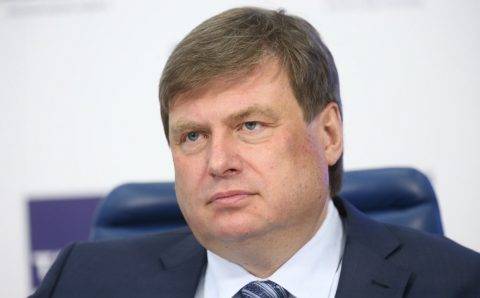 Мишустин переназначил руководителя главного авиационного НИЦ страны