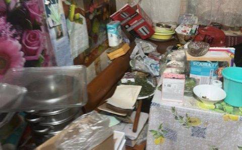 Полиция задержала восемь человек в связи с распространением суррогата в Ленобласти