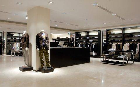 Минпромторг не получал от Uniqlo сигналов о возвращении
