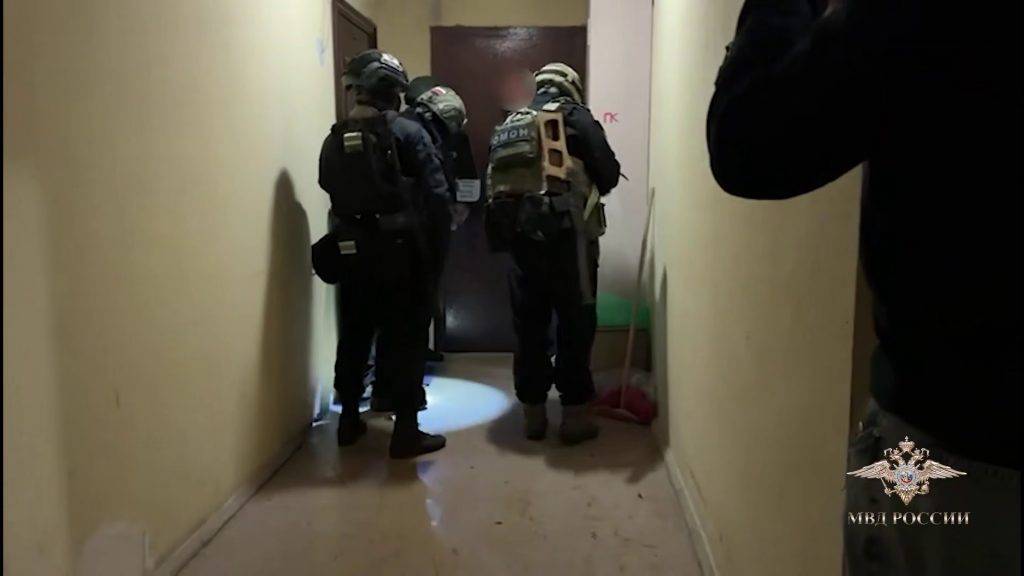 В Подмосковье задержали кассиров украинских мошенников