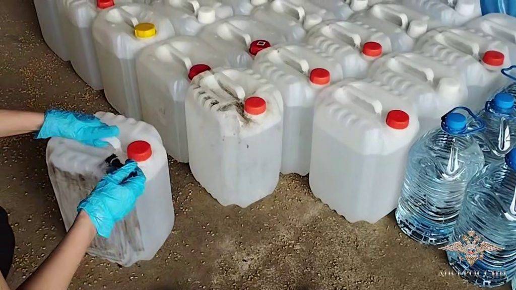 Винокуры-подпольщики гнали почти 100% спирт в Калининграде, и дождались полицию