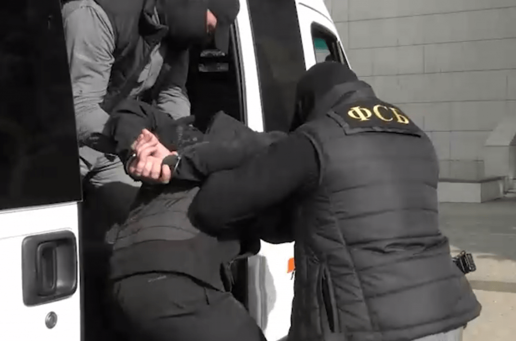 В Тамбове задержали завербованного в оппозиционных чатах диверсанта