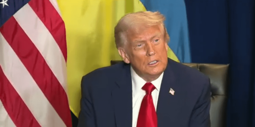 Как СМИ «резко меняли» позицию Трампа по Украине