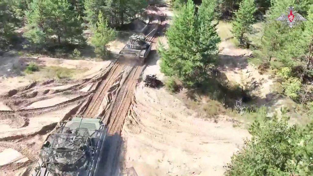 Москва и Минск совместно учатся отражать нападение и возвращать территории