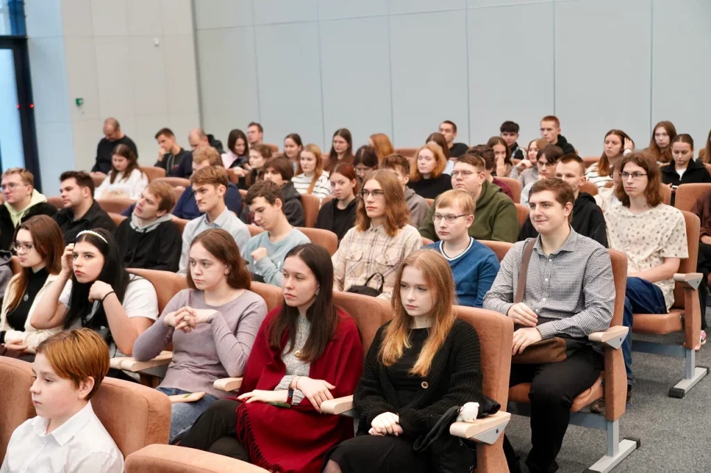 Форум молодых ученых в Великом Новгороде — площадка диалога науки и инноваций