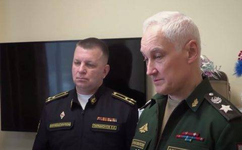 Министр обороны Белоусов передал привет от Путина бойцу с позывным Филин