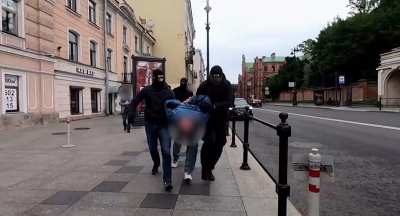 В Петербурге задержан сахалинец, сотрудничавший с иностранными службами