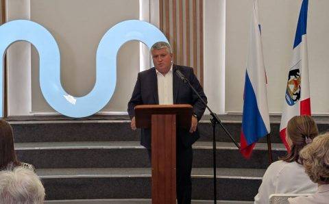 Новгородский губернатор Дронов напомнил о приеме заявок на президентские гранты