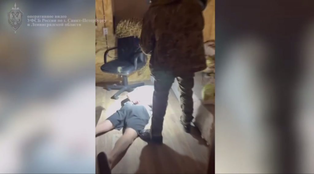 В Киришском районе Ленобласти накрыли лабораторию «запрещенки»