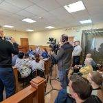 Как в истории с опекой над ребенком комментаторы забыли про самого ребенка