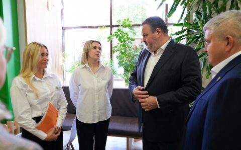 Котяков оценил работу соцучреждений подотчетных Александру Дронову 