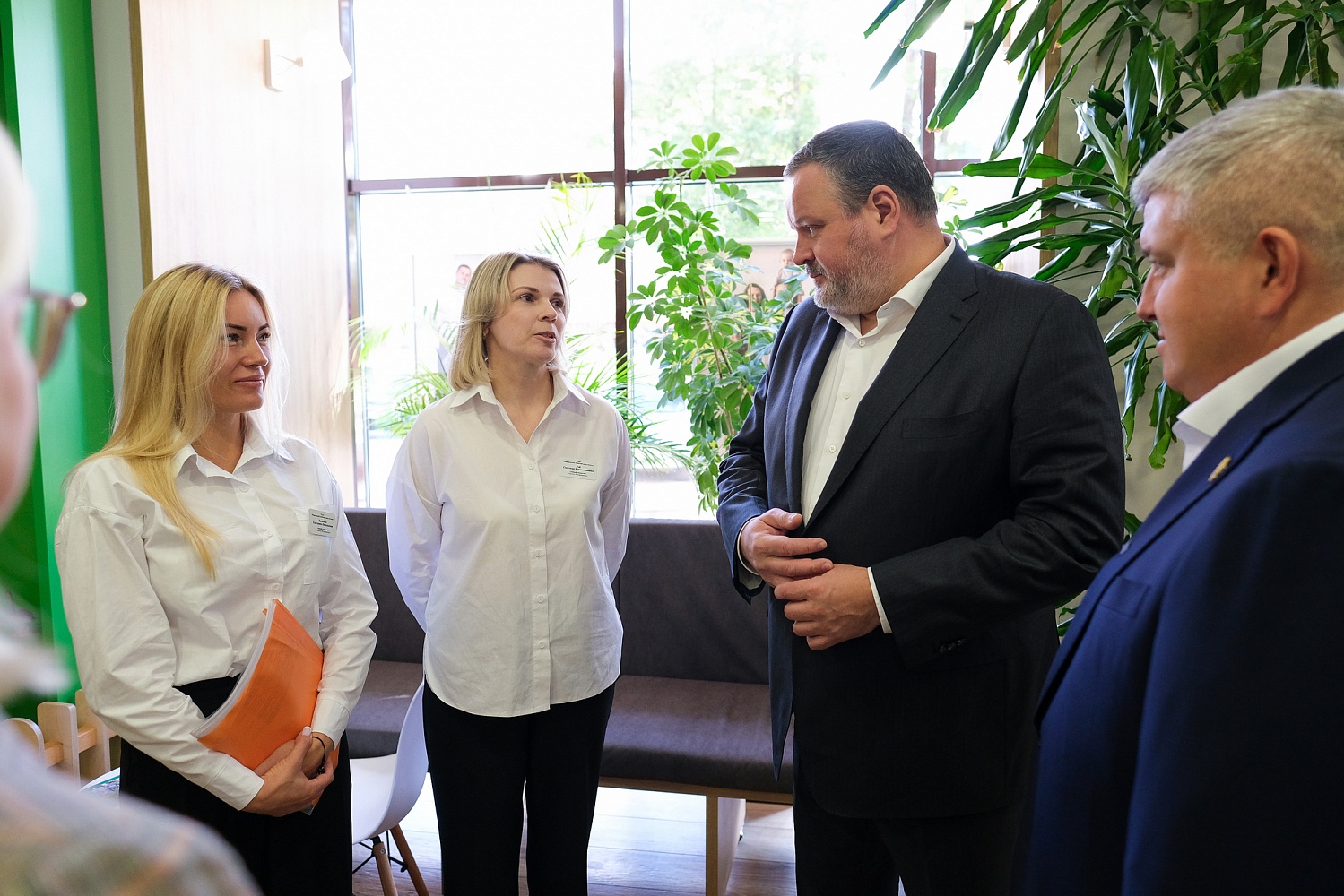 Котяков оценил работу соцучреждений подотчетных Александру Дронову 